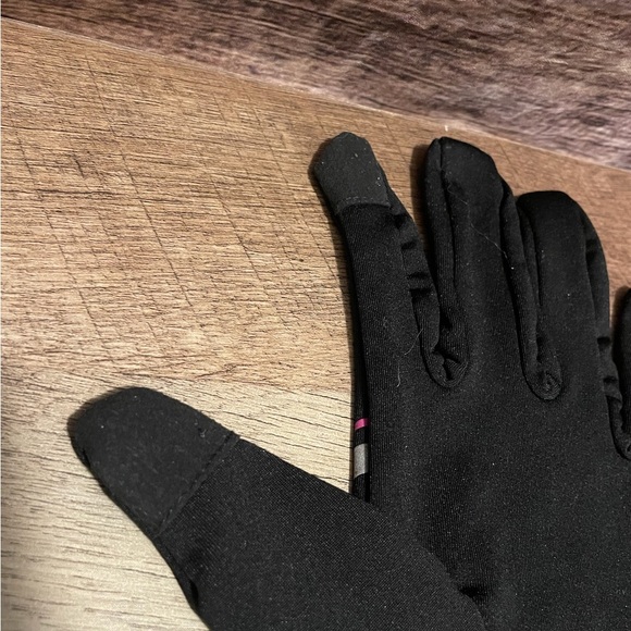 T-Mobile Winter Package - Picture 8 of 8